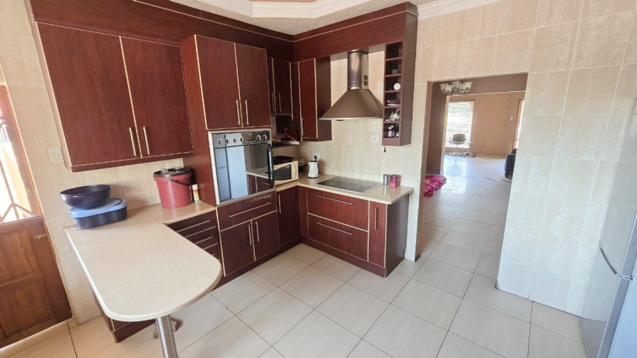 3 Bedroom Property for Sale in Beaconsfield Northern Cape